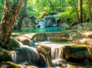 Cachoeira de Erawan, Kanchanaburi, Tailândia